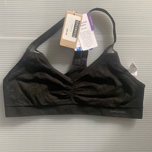 BNWT Women’s Patagonia Black Barely Bra